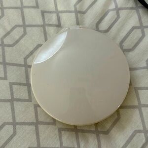 Compact Light up travel mirror